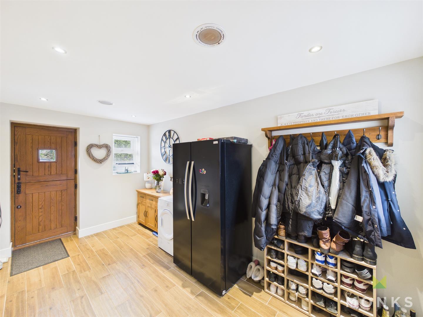 46 White Lodge Park, Shrewsbury, SY4 4NT For Sale